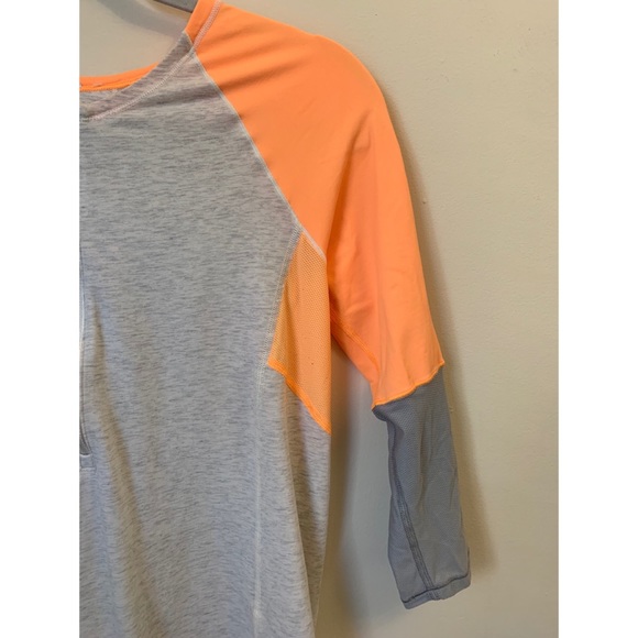 Lululemon top - Picture 3 of 7